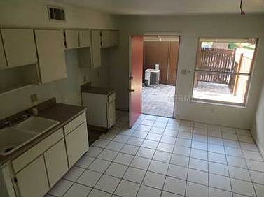 5th image of 4501 La Villa Ln