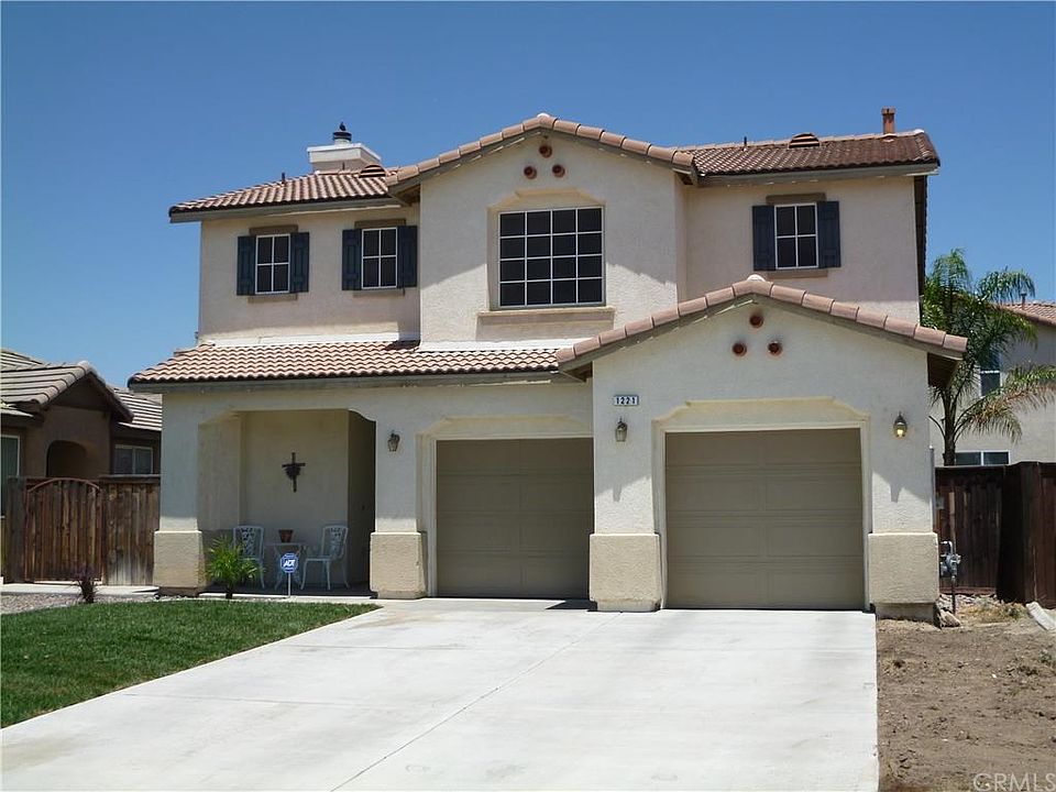 1st image of 1221 Polzin Way