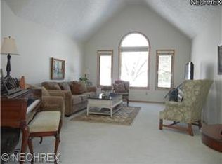 14818 Windsor Castle Ln, Strongsville, OH 44149