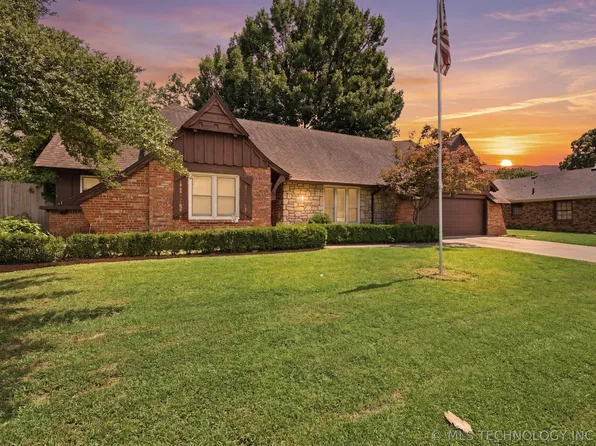 1754 E 59th Pl, Tulsa, OK 74105