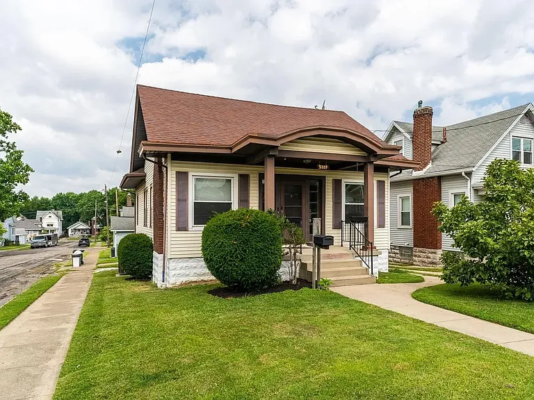 5337 Carthage Ave — Photo 2