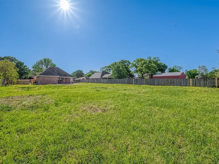 1189 Lovett St — Photo 43