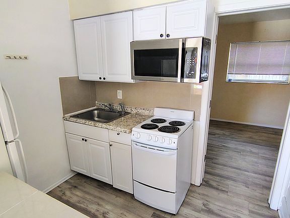 5th image of 4500 46th St N APT 18