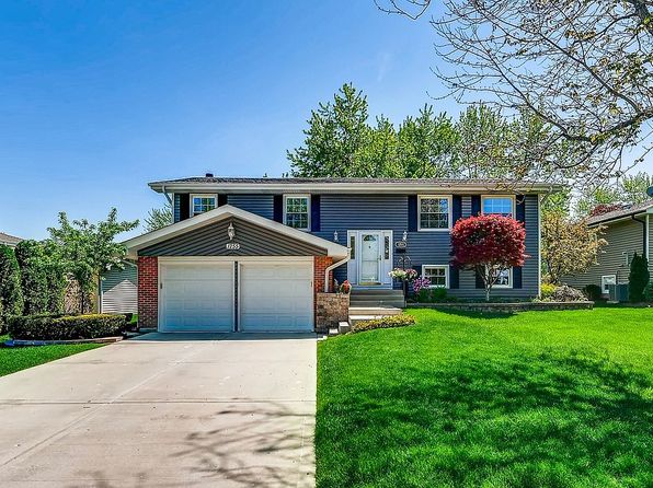 1255 Mayfield Ln
