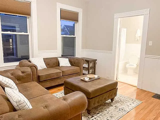 3 bed, $3,540 — Photo 3