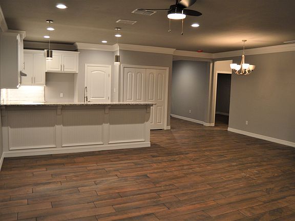 4th image of 1303 Buena Vista Dr