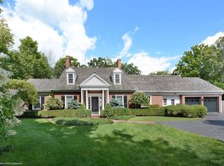 700 E Deerpath Rd, Lake Forest, IL 60045