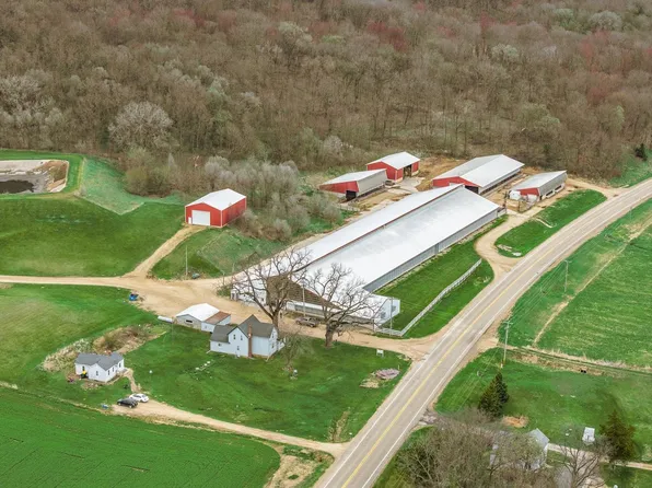 E9450 B, Sauk City, WI 53583
