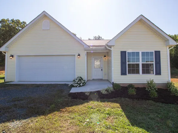 147 Stratford Pl, Madison Heights, VA 24572