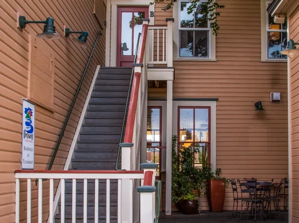 623 Morris Street #B 2, La Conner, WA 98257