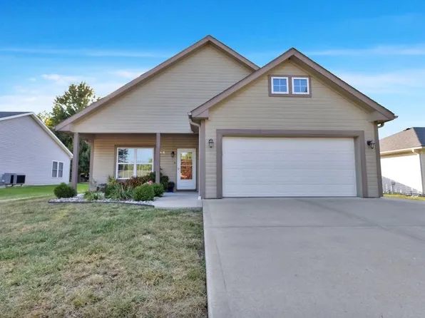 905 Howenstein St, Cameron, MO 64429