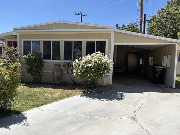 1441 Dunbar Ln, Bishop, CA 93514