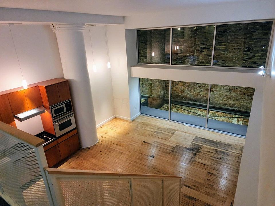 1st image of 106 N High St APT 206