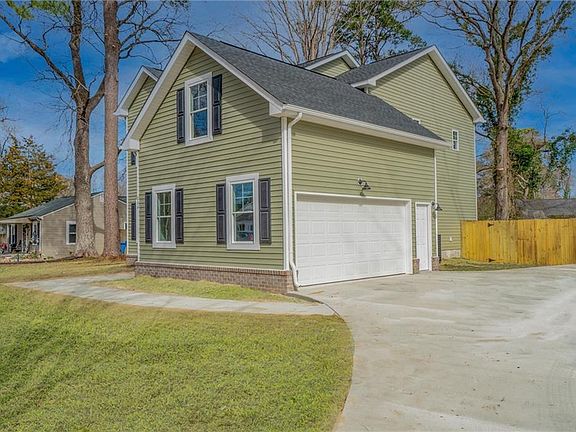 4th image of 204 Allen Dr
