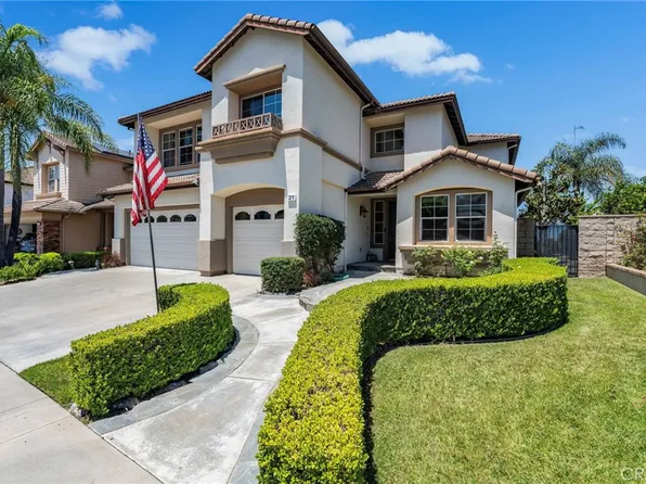 21 Hillside Dr, Rancho Santa Margarita, CA 92688