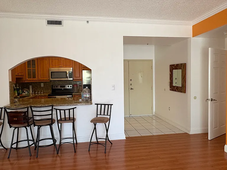 9725 NW 52nd St #211 — Photo 29