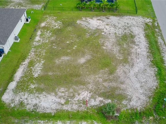 2nd image of 4703 NW 36th St