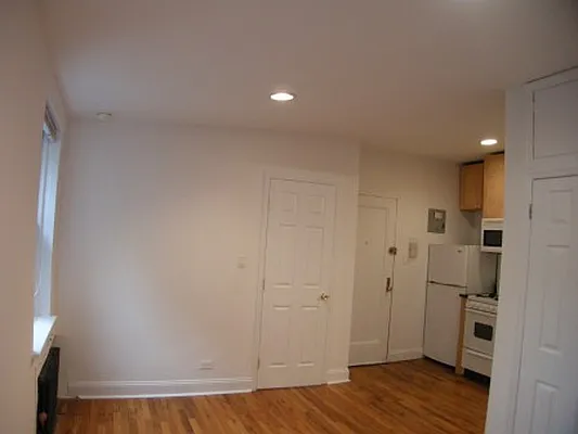 Rented by Vickers Realty | media 6