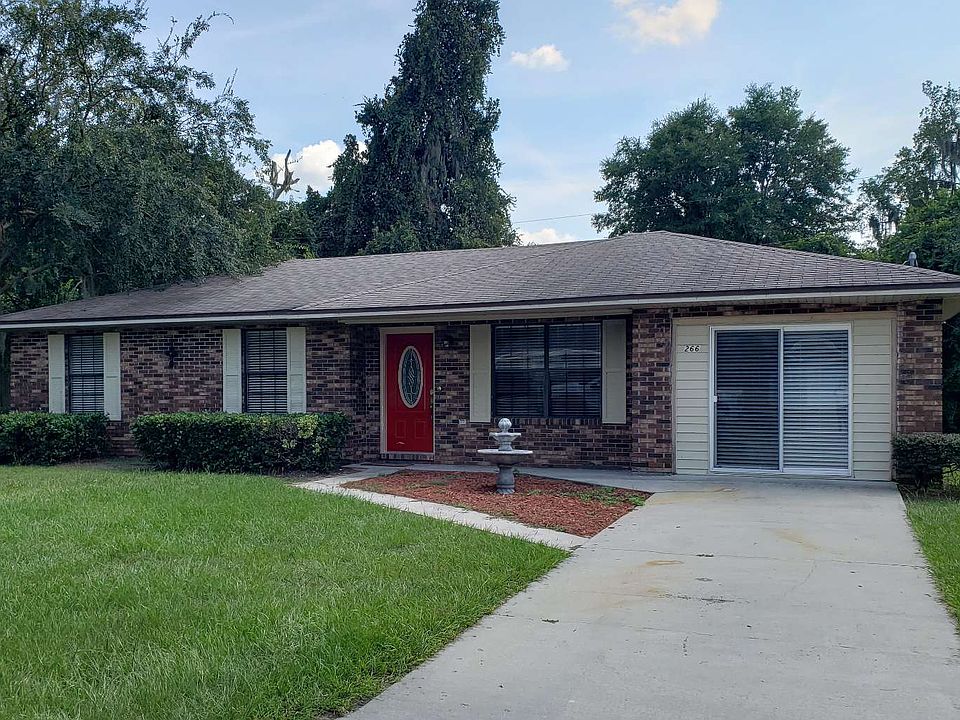 1st image of 266 SE Arapahoe Ln