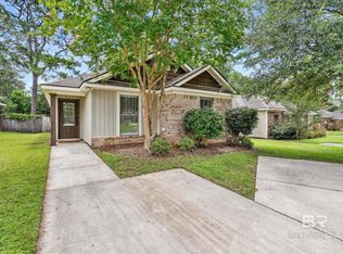 9 Breydon Ct, Mobile, AL 36608