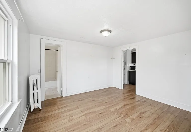 98 Maple Ave #A — Photo 5