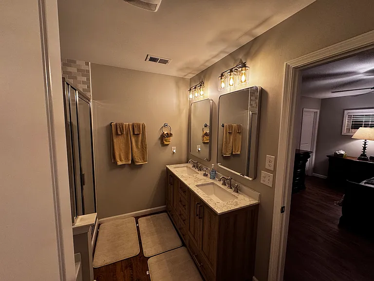 1666 Sparkleberry Ln — Photo 17