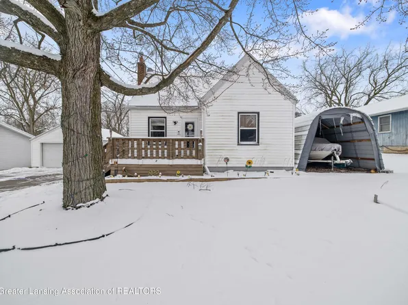 4922 Palmer St, Lansing, MI 48910