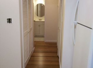 921 Dunbar Dr, Dunwoody, GA 30338