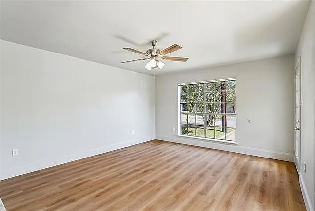 3 bed, 1.5 bath, 1100 sqft, $1,500 — Photo 4