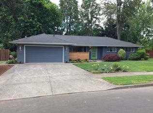 12045 SW Tremont St, Portland, OR 97225