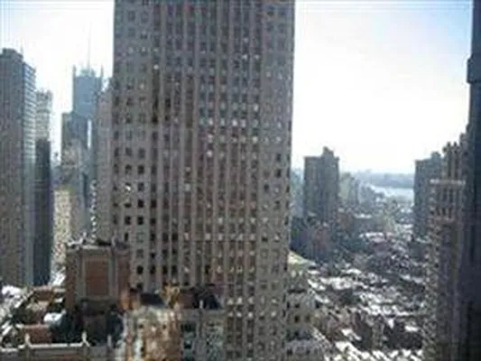 Rented by Engel & Völkers New York City | media 3