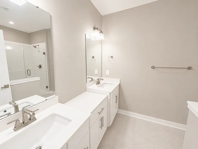 12 Questover Dr — Photo 7