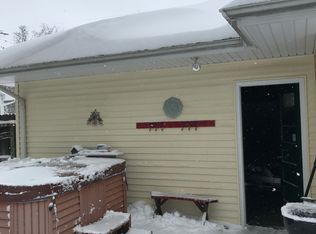 7604 Foxwood, Richland, MI 49083