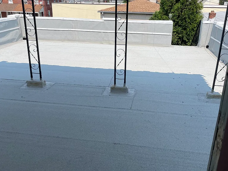 7 W Main St #1 — Photo 11