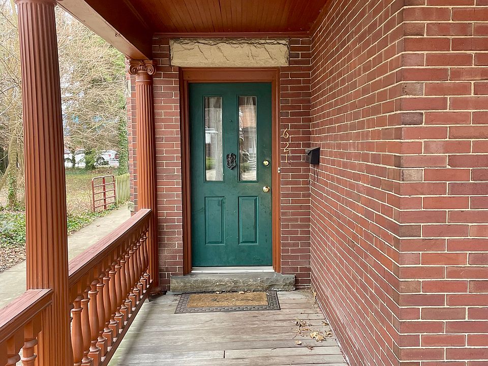 1st image of 621-23 W 10th St