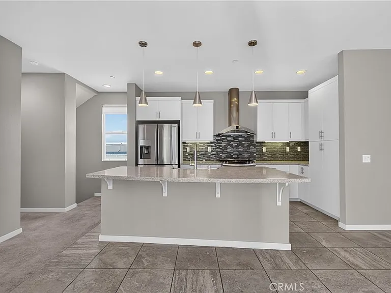 821 Brickyard Ln — Photo 13