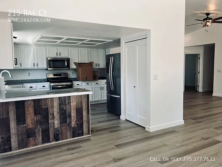 215 Rae Ct — Photo 11