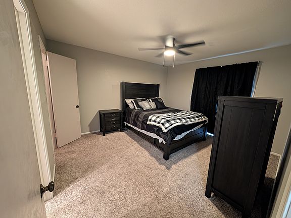 3rd image of 4666 E 68th St