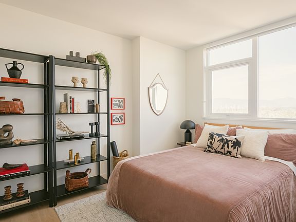 3rd image of 612 7th Ave #1426724