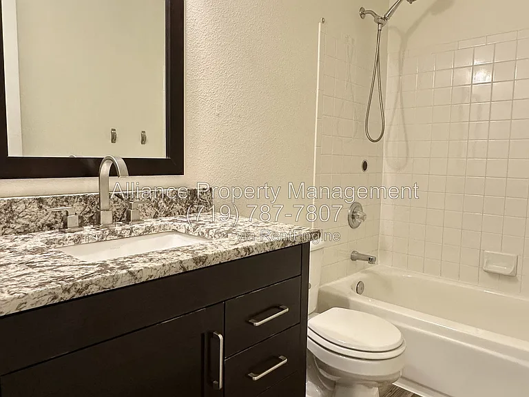 965 Piros Dr — Photo 35