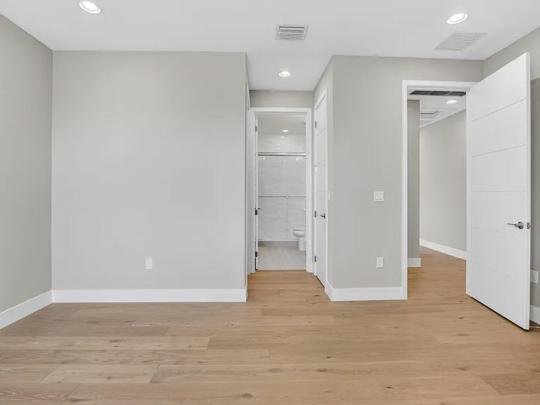 17089 Rainbow Falls Trl — Photo 71