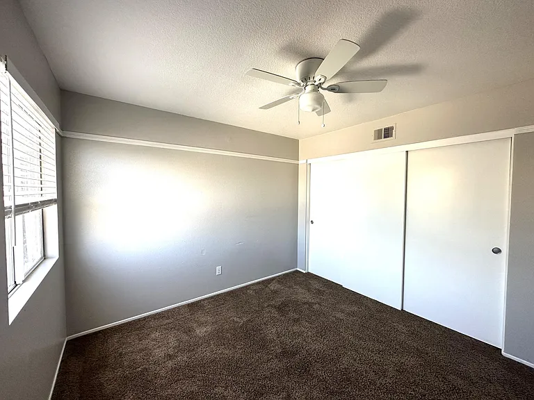 43435 Tylman St — Photo 20