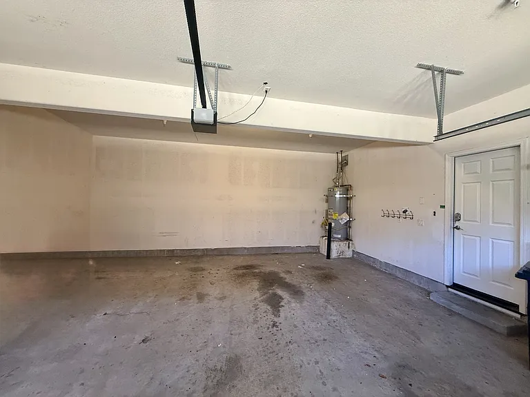 4373 Red Maple Way — Photo 24