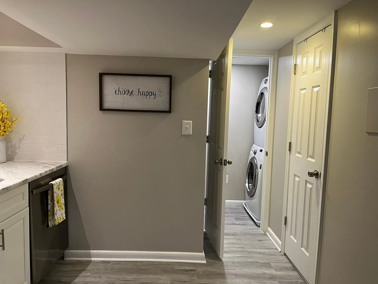 Studio, 400 sqft, $1,500 — Photo 4