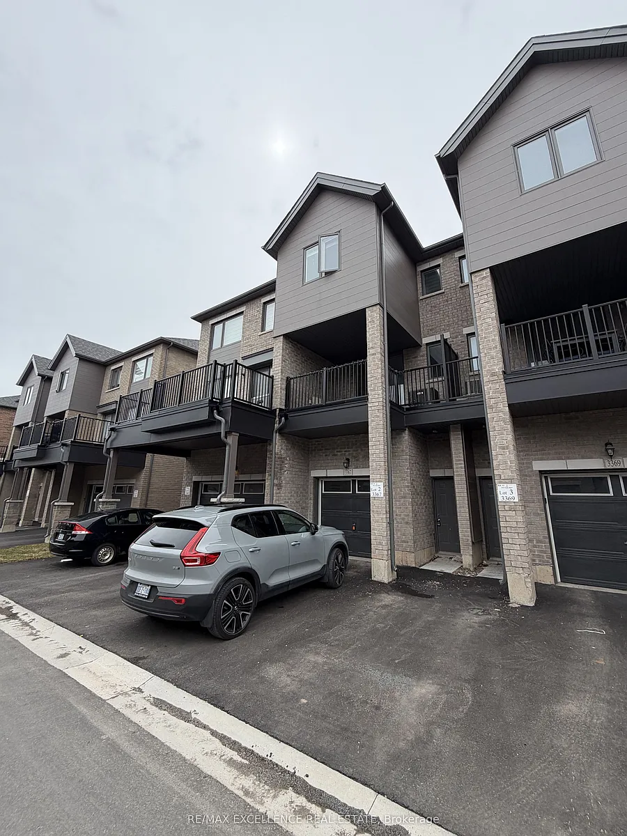 Building Photo - 3367 6th Line