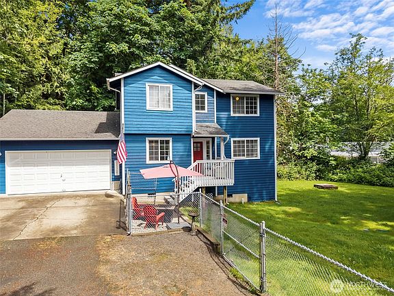 3rd image of 5304 Box Elder Court SW