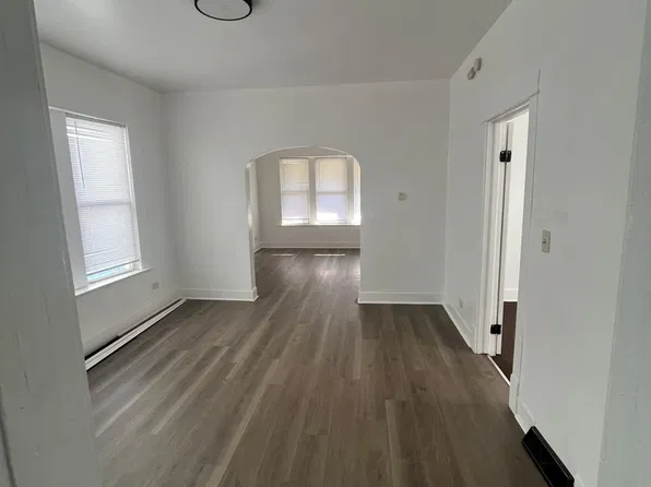 316 W 108th Pl, Chicago, IL 60628