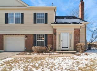 116 Bent Creek Ct, Palatine, IL 60067