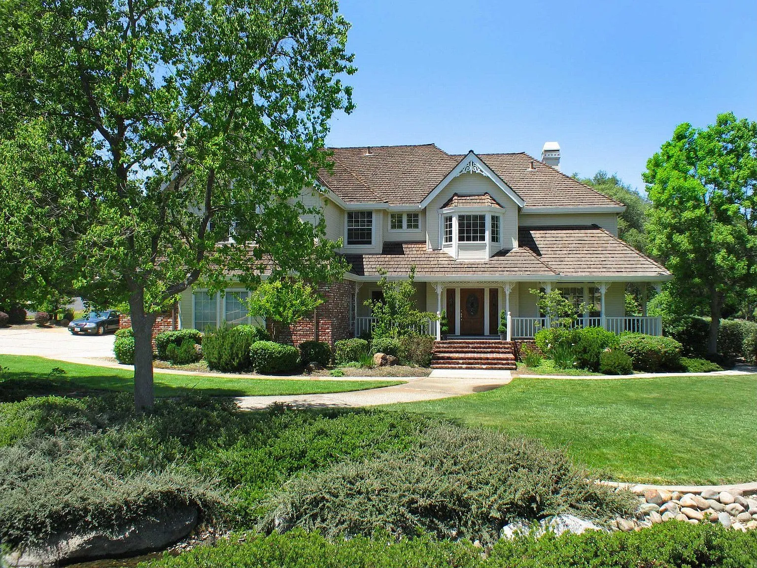 6080 Barcelona Ct photo 1