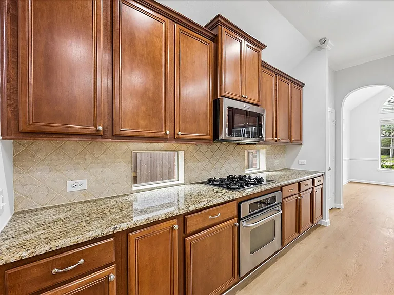 3723 Tidalwood Dr — Photo 5